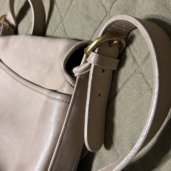 Vintage Coach Fletcher crossbody bag in bone ivory - Picture 5 of 10